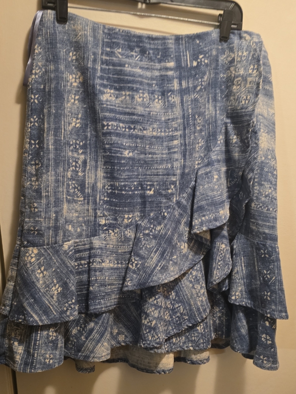 Ladies Blue Ruffle Midi Skirt